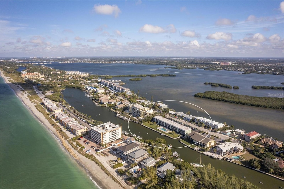 9200 Midnight Pass Rd unit 25, Sarasota, FL 34242 - photo 1