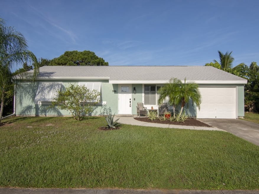 986 Lance St, Sebastian, FL 32958 - photo 1