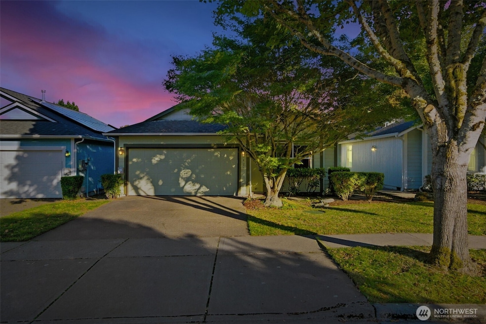 2427 Boulevard Heights Loop SE, Olympia, WA 98501 - photo 1