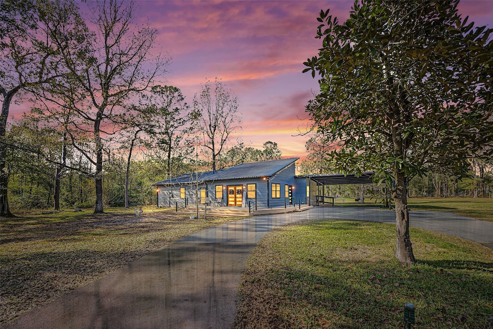 15080 Usher Ln, Splendora, TX 77372 - photo 1