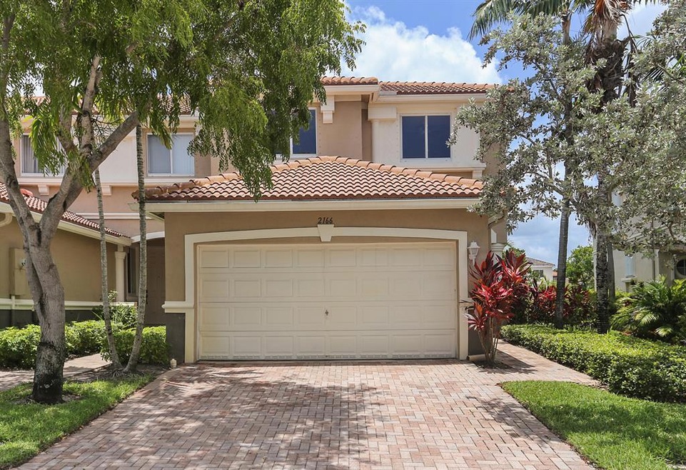 2166 Oakmont Dr, Riviera Beach, FL 33404 - photo 1