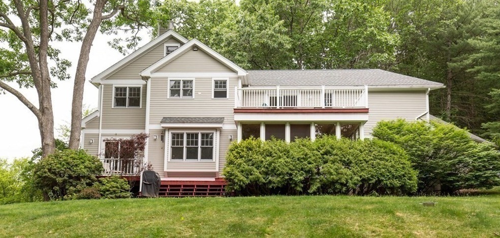 11 Greenleaf Dr, Florence, MA 01062 - photo 1