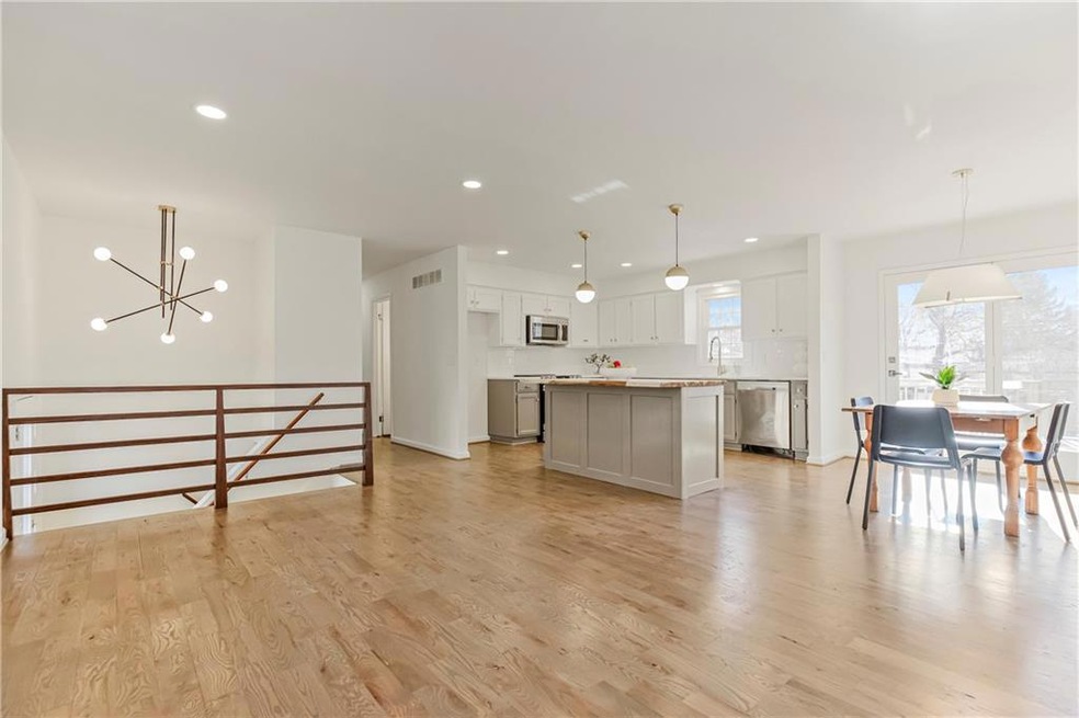 14119 W 93rd Terrace, Lenexa, KS 66215 - photo 1