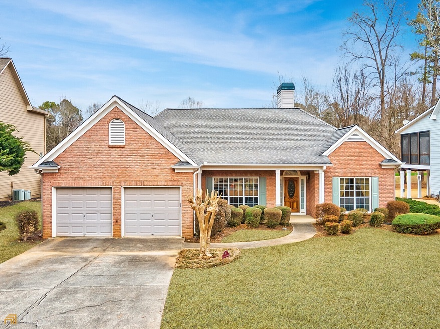 Beautiful Brick Ranch with Tranquil Golf Course Vi