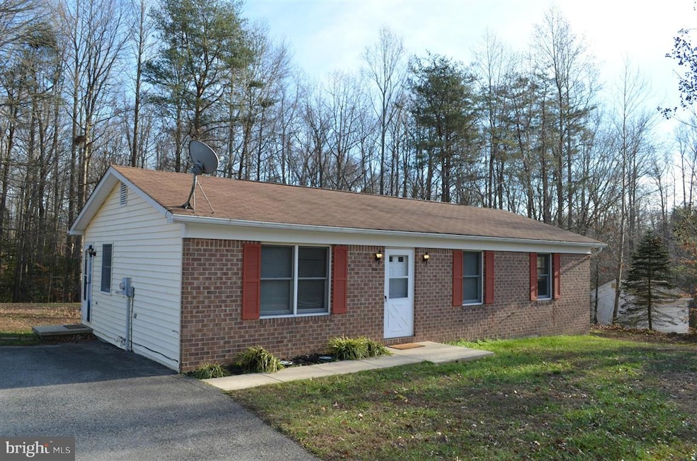 38379 Laurel Ridge Dr, Mechanicsville, MD 20659 - photo 1