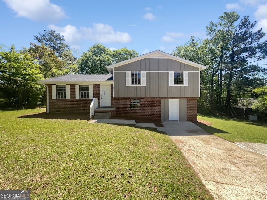6754 Bedford Rd, Rex, GA 30273 - photo 1