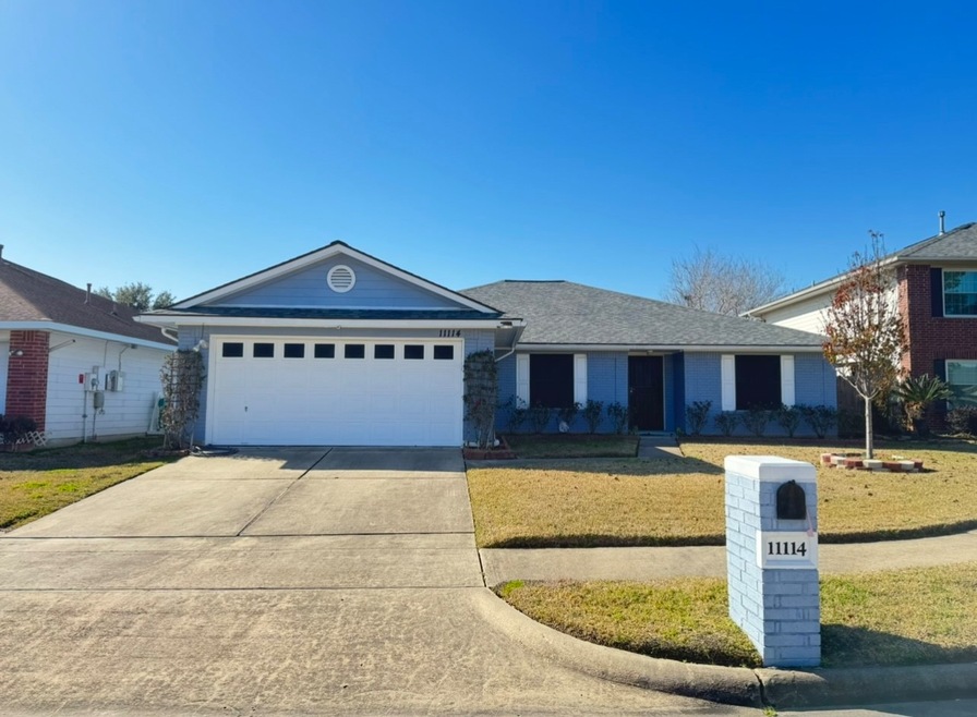 11114 Malden Dr, Houston, TX 77075 - photo 1