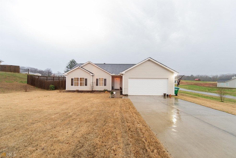 89 Grandview Dr, Jefferson, GA 30549 - photo 1