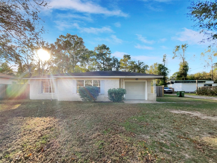 1000 Crescent Blvd, Cleveland, TX 77327 - photo 1