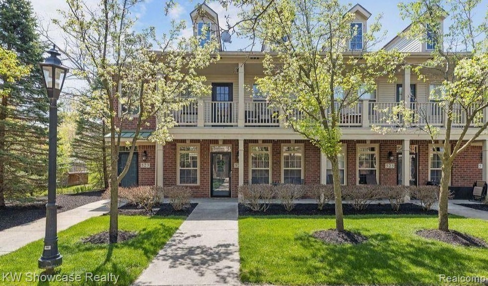 521 RED OAK
