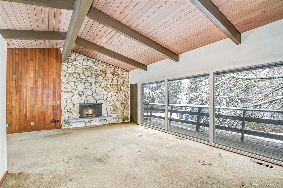 4412 W Mercer Way, Mercer Island, WA 98040 - photo 1