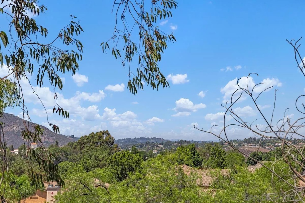 18557 Caminito Pasadero unit 389, San Diego, CA 92128 - photo 1