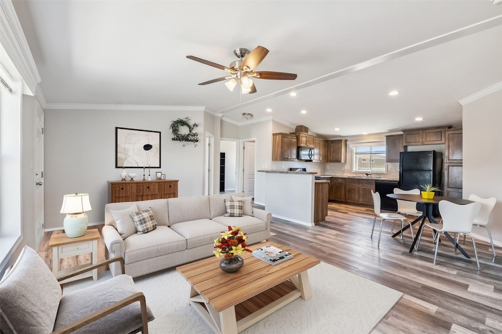 *virtually staged living room*