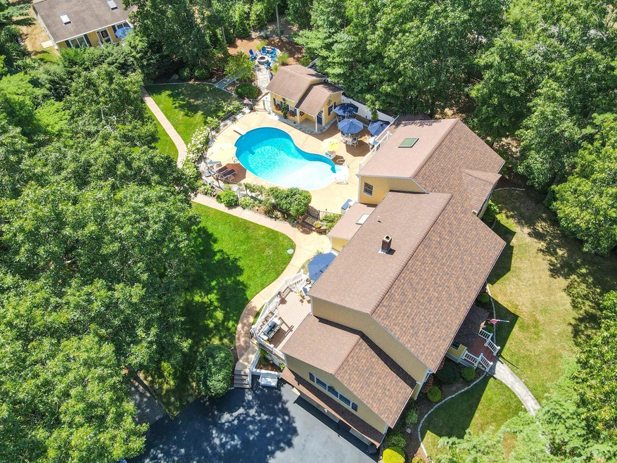 7 Holly Tree Ln, West Wareham, MA 02576 - photo 1