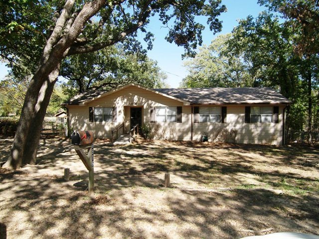 6916 Wagontree Trail, Athens, TX 75751 - photo 1