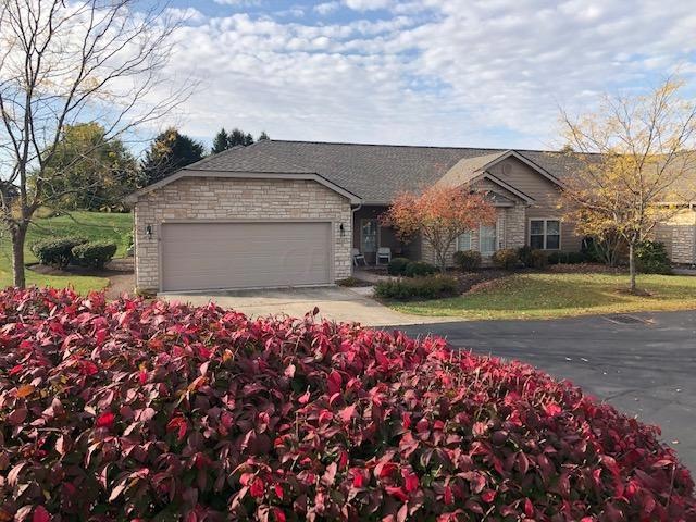 106 Camber Dr, Circleville, OH 43113 - photo 1