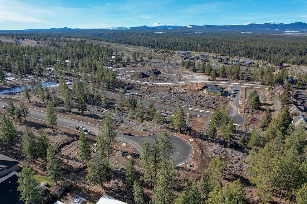 Shevlin West & Westgate MLS-17