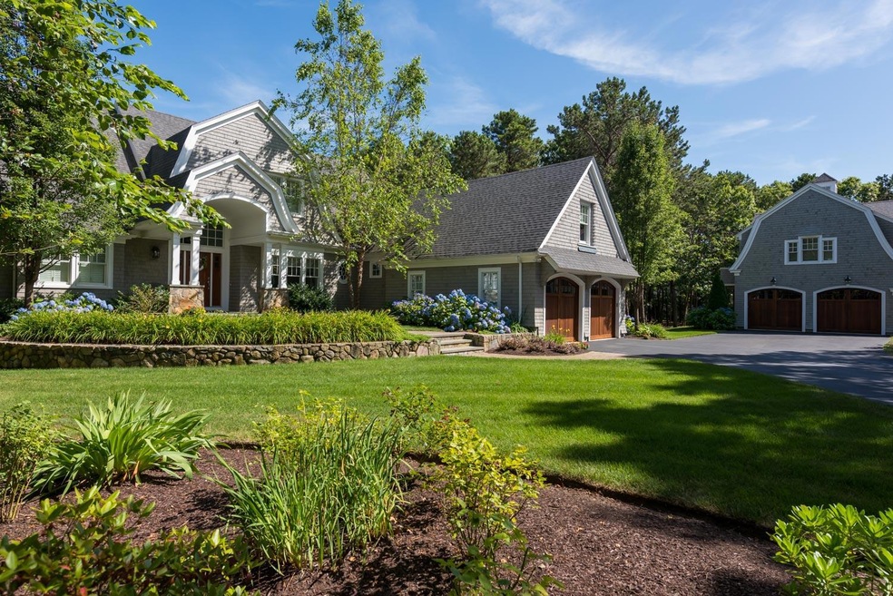 342 Monomoscoy Rd, Mashpee, MA 02649 - photo 1