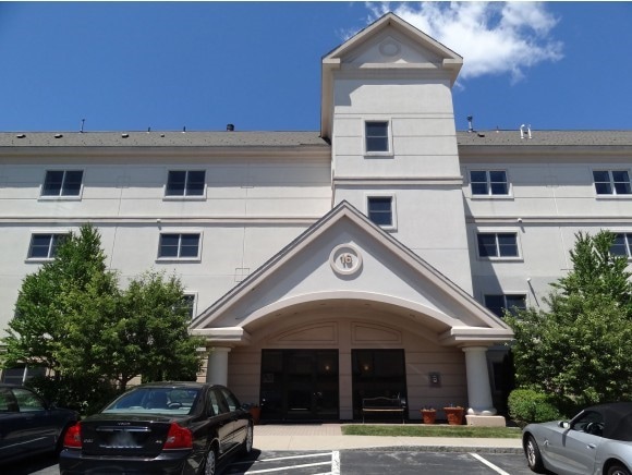 16 Mountain Laurels Dr unit U105, Nashua, NH 03062 - photo 1