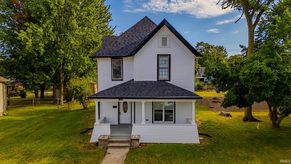 1133 W 4th St, Marion, IN 46952 - photo 1