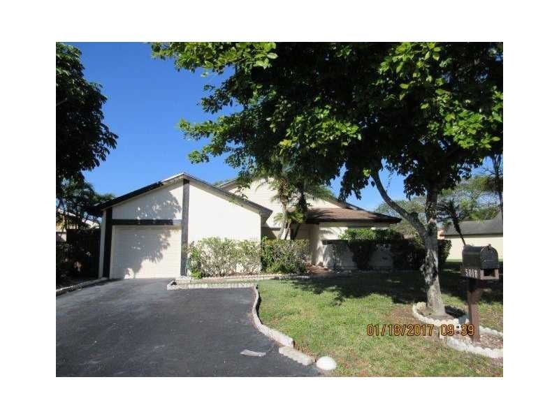 5018 SW 149th Place, Miami, FL 33185 - photo 1