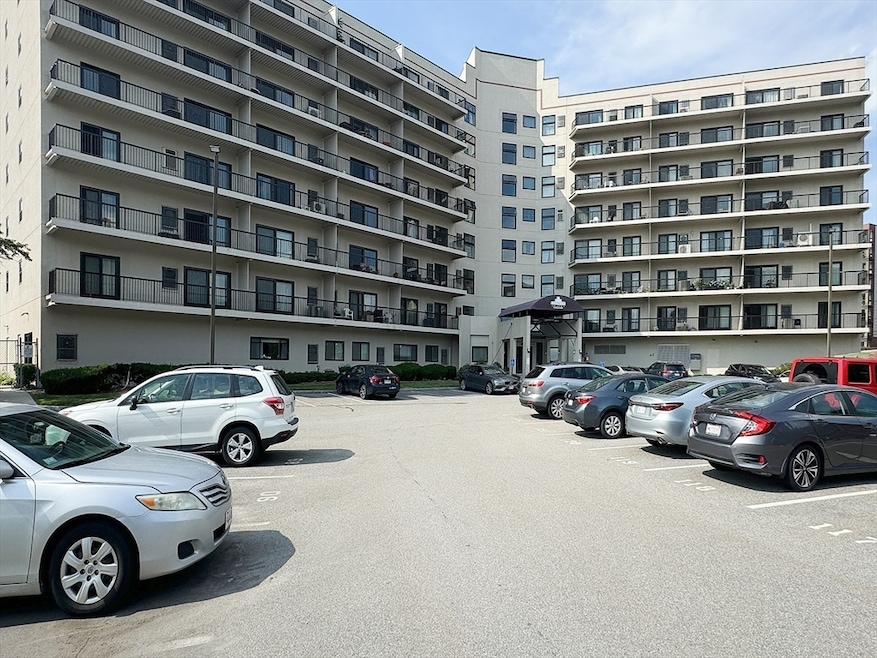 Edgewater Place Condominiums unit 308, Quincy, MA 02171 - photo 1