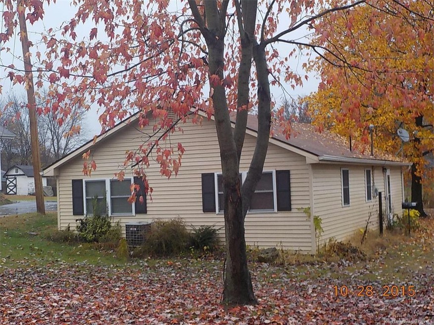 195 Mann Ave, Austin, IN 47102 - photo 1