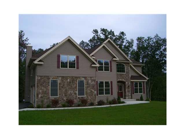 10 Brayfield Ct, Stony Point, NY 10980 - photo 1