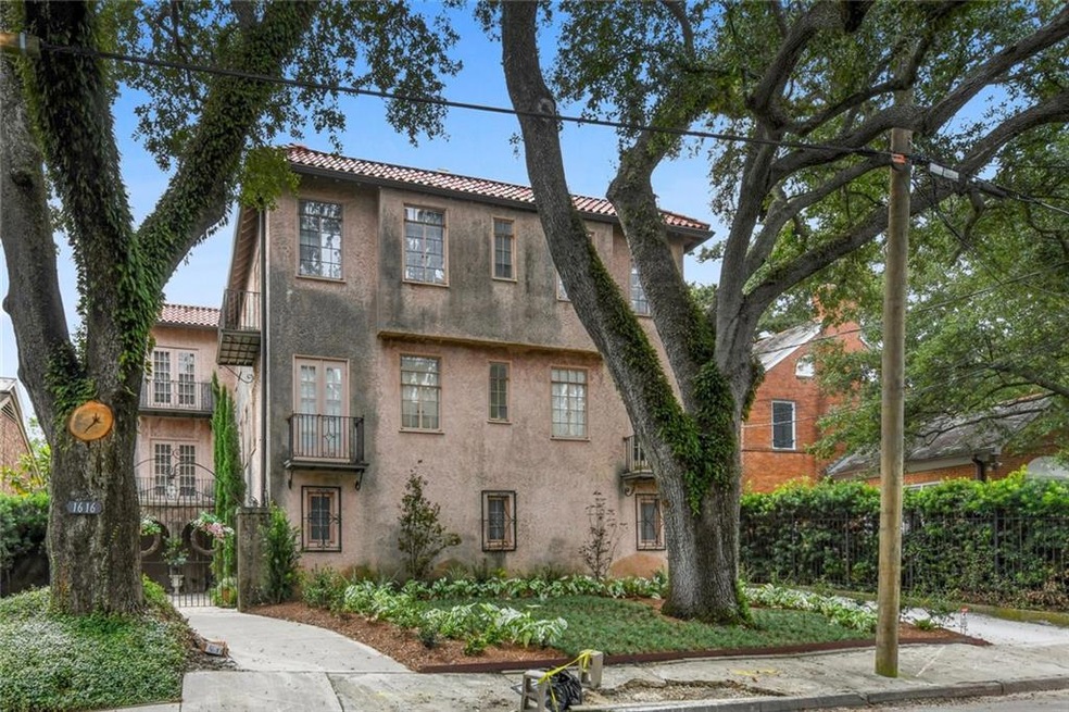 1616 Soniat St unit A, New Orleans, LA 70115 - photo 1