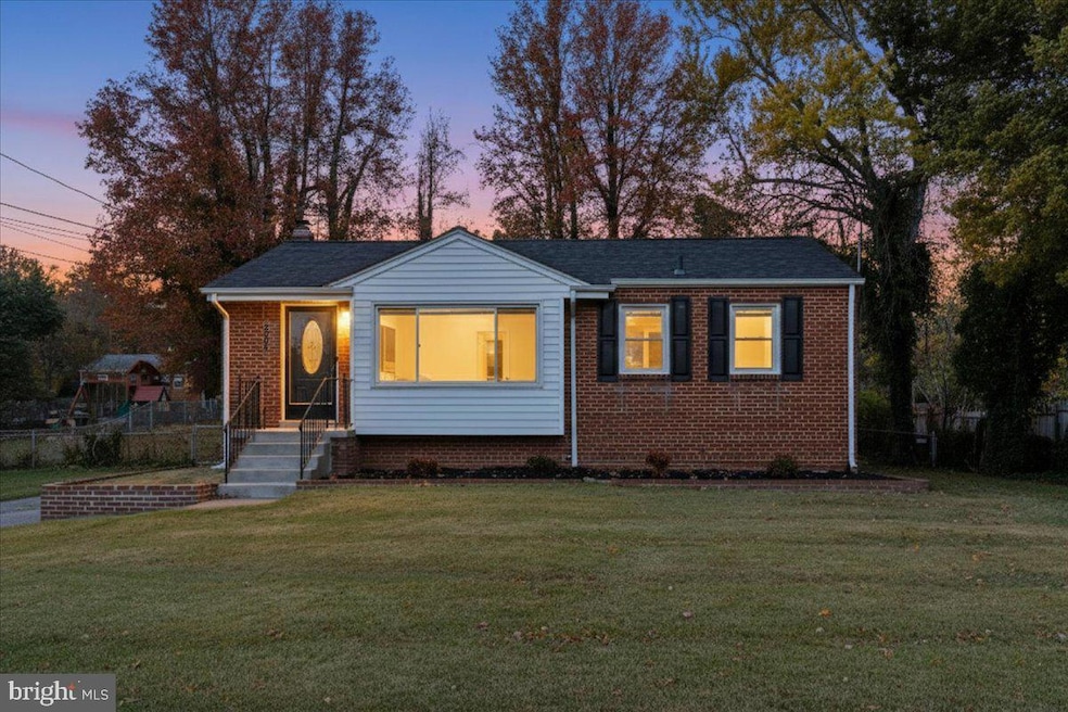 Under Contract $399,000