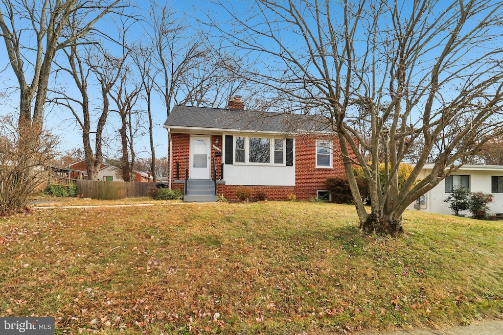 11515 Orebaugh Ave, Silver Spring, MD 20902 - photo 1