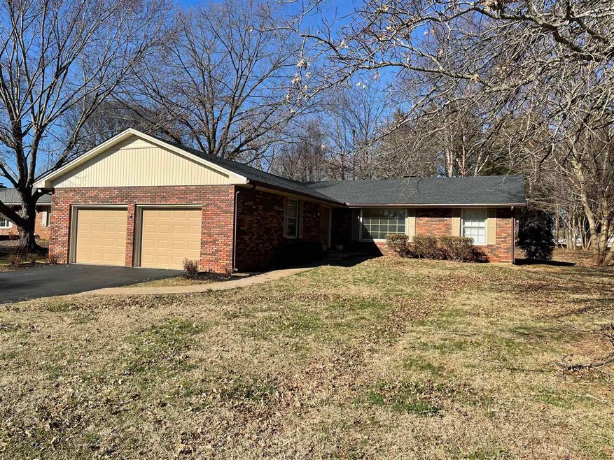 1801 Grider Pond Rd, Bowling Green, KY 42104