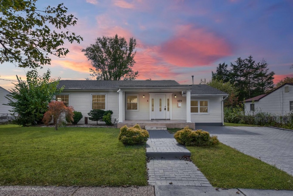 1 Exterior- Dusk