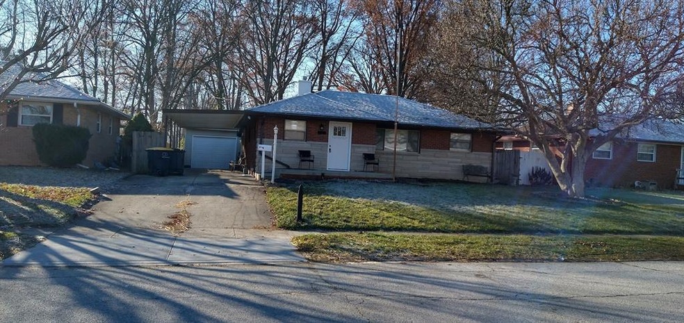 2021 Mann Dr, Beech Grove, IN 46107 - photo 1