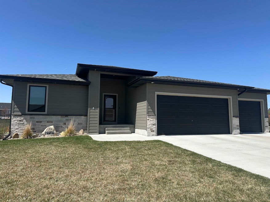 Sold $470,000