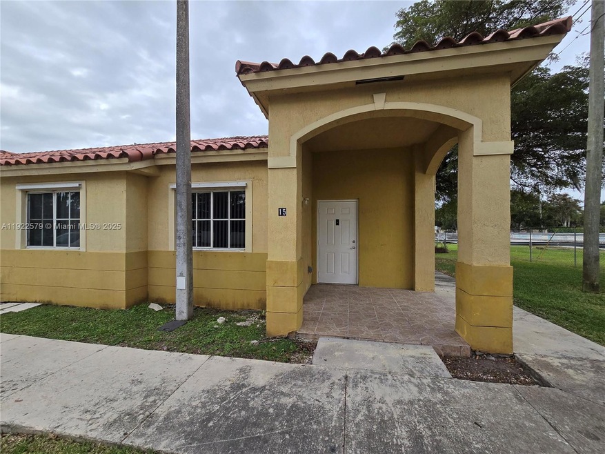 15 NE 13th Ave unit 1, Homestead, FL 33033 - photo 1