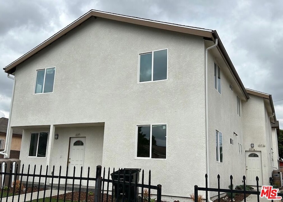 409 E 99th St, Los Angeles, CA 90003 - photo 1