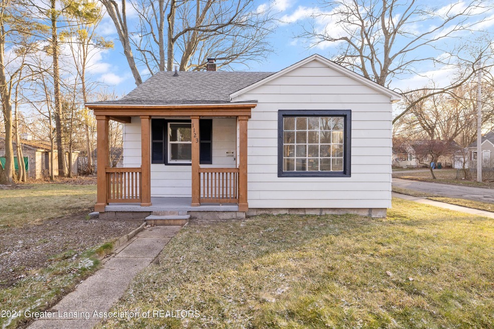 1123 Ontario St, Lansing, MI 48915 - photo 1