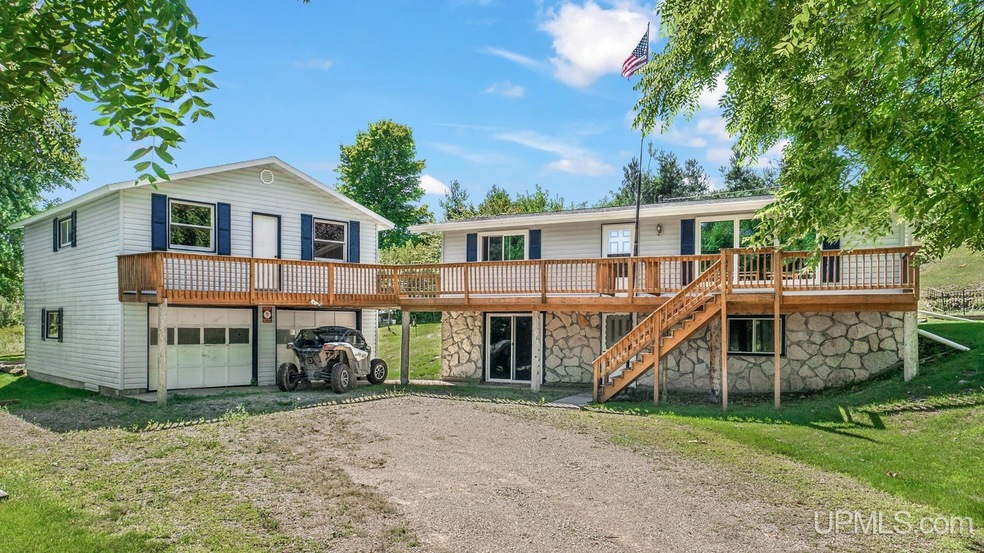 1375 10th Rd, Bark River, MI 49807 MLS 50121069