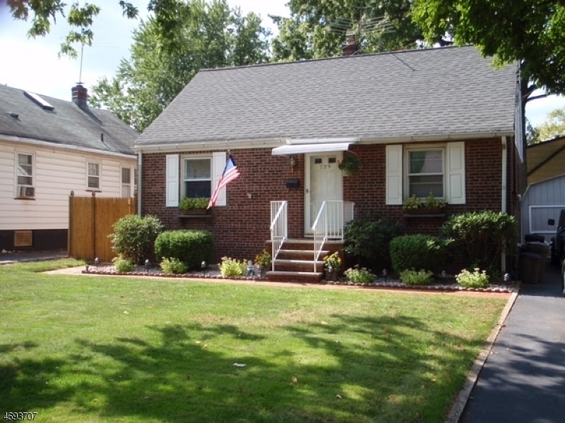 223 D St, Middlesex, NJ 08846 - photo 1