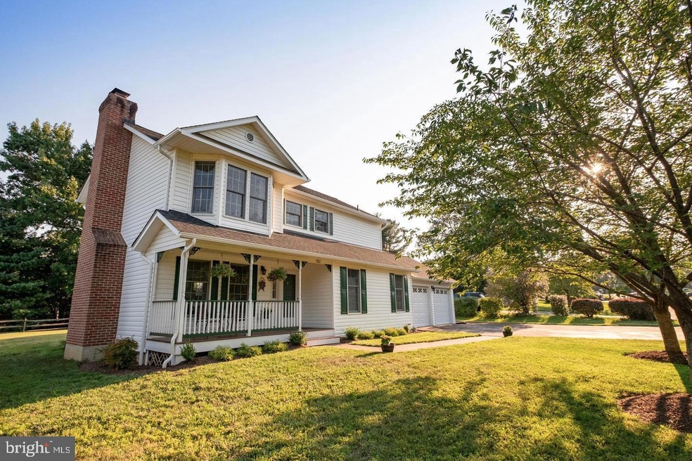 702 W Holly Ln, Purcellville, VA 20132 - photo 1