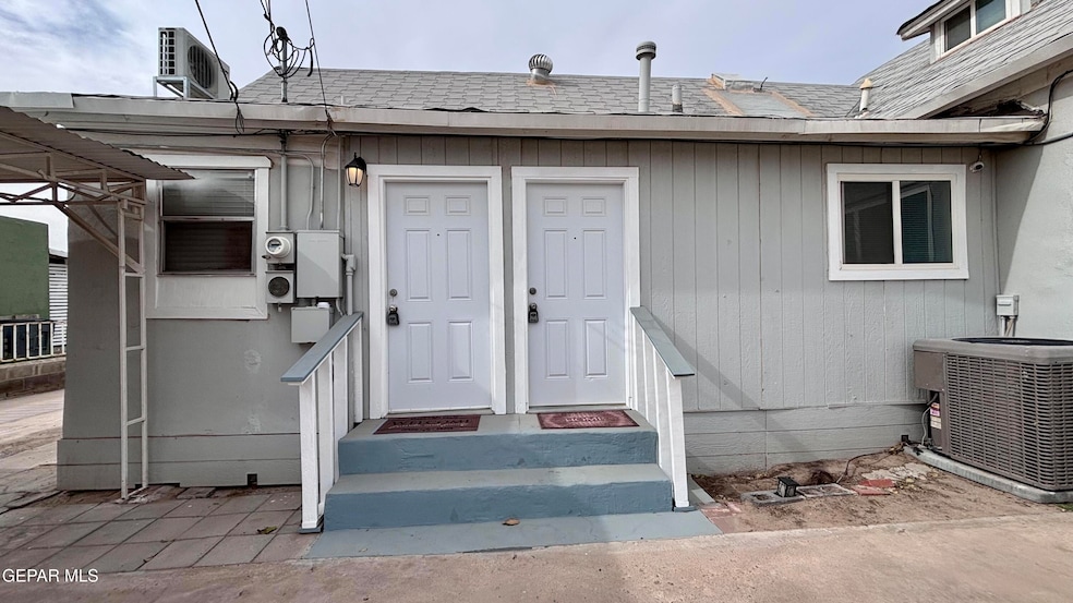 216 Locust St unit C, El Paso, TX 79905 - photo 1