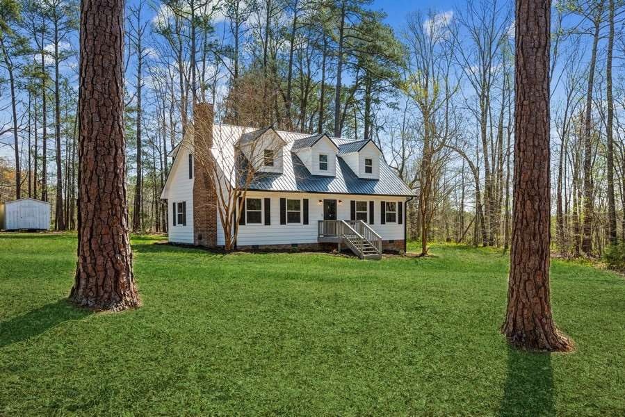 Virtual grass is in photo.