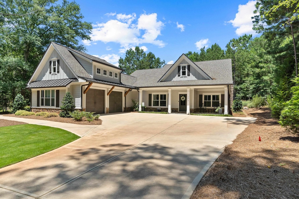 For Sale $995,000