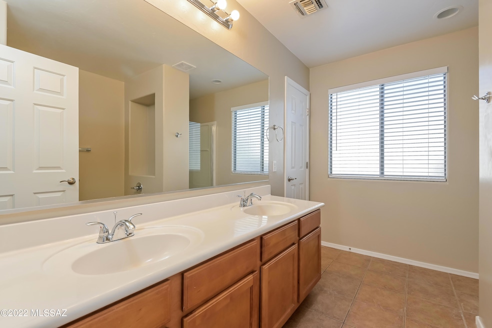 12878 E Red Iron Trail, Vail, AZ 85641 - photo 1