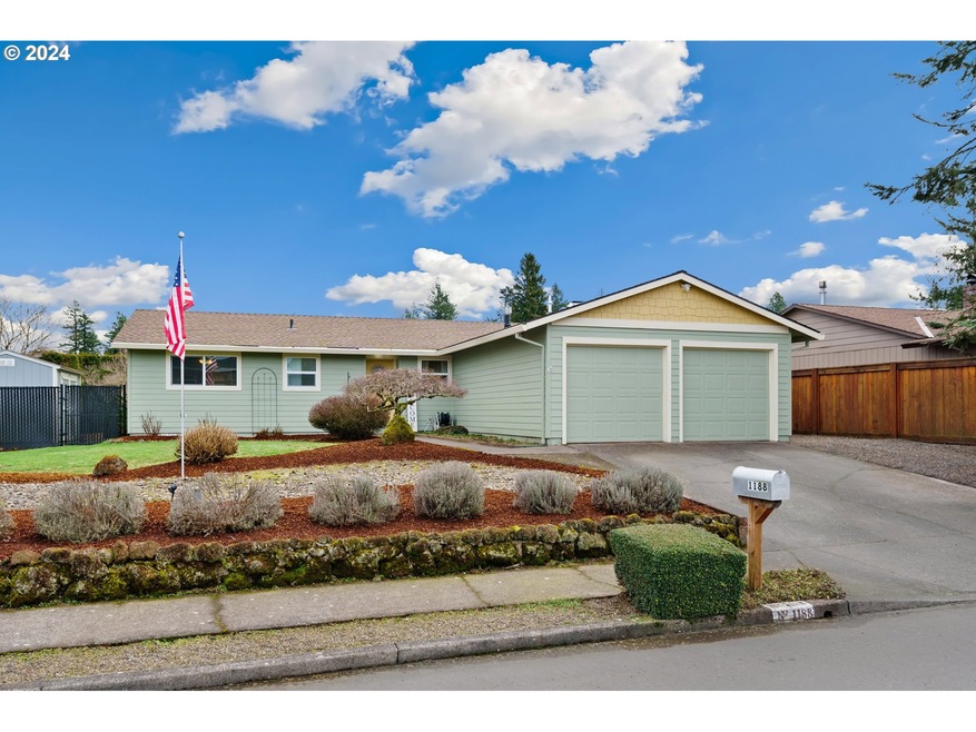 1188 NE Centurion Dr, Gresham, OR 97030 - photo 1