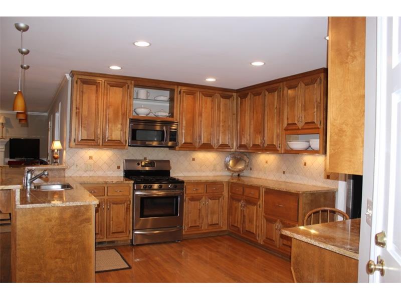 3838 Swallow Ct NE, Marietta, GA 30066 - photo 1