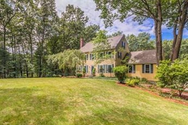 101 Stagecoach Rd, Lancaster, MA 01523 - photo 1