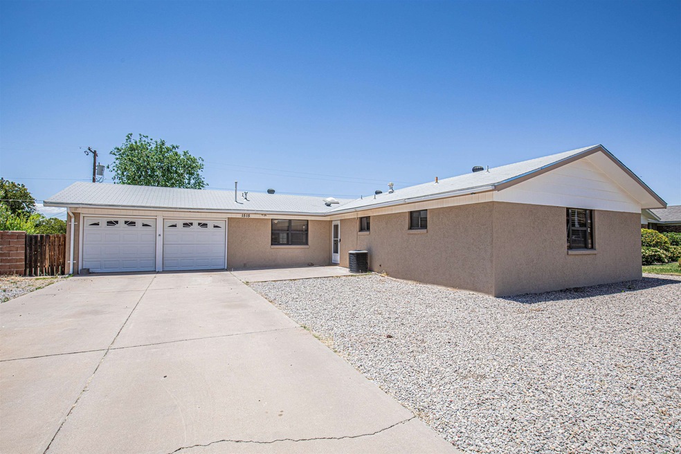 1515 N Scenic Dr, Alamogordo, NM 88310 - photo 1