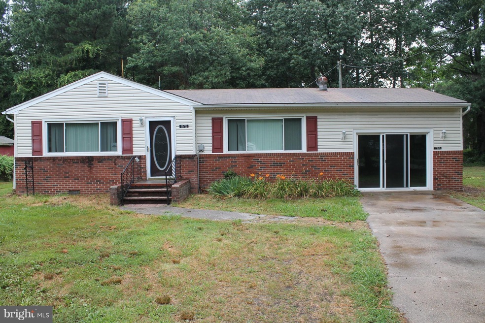 1179 Holly Vista Dr, Colonial Beach, VA 22443 - photo 1